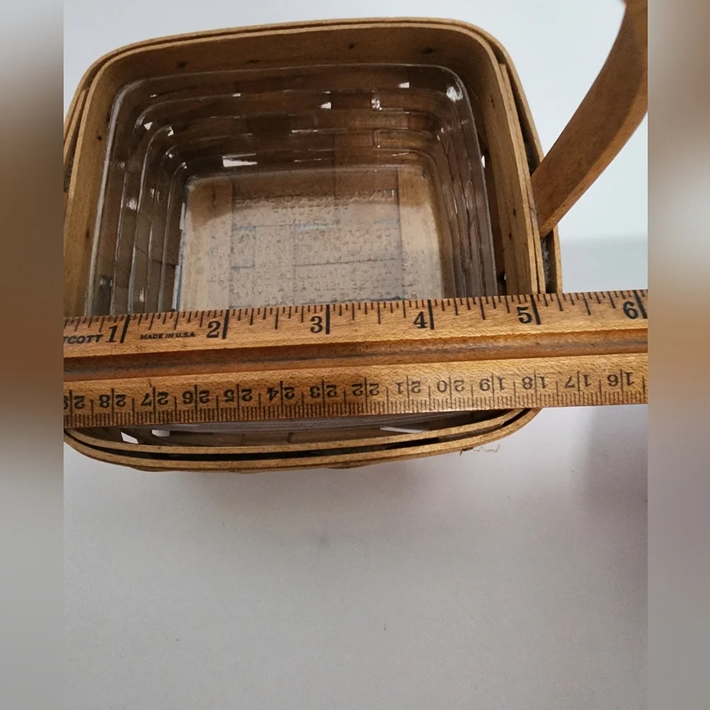 2002 Longaberger Berry basket With Plastic Protector 5x6 Inches